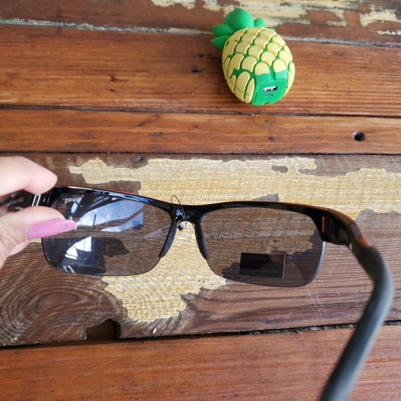 SPORTS MENS SUNGLASES - Picture 7 of 8